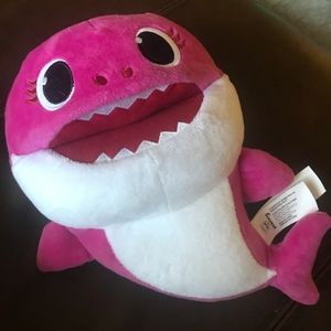 Baby shark puppet toy